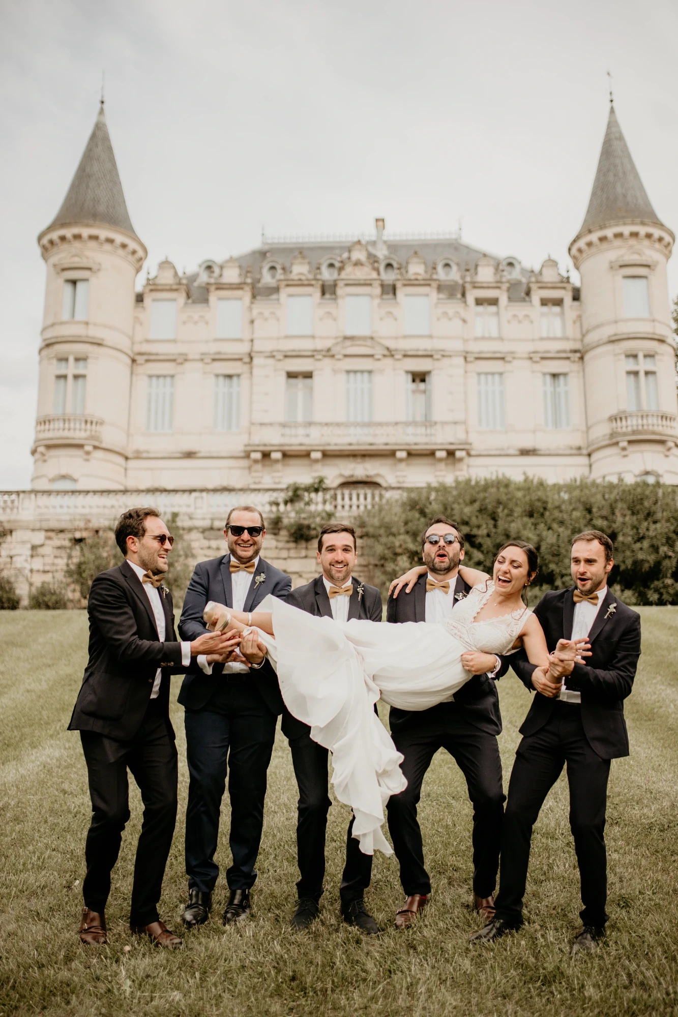 Estelle Et Victor . Mariage Chateau Saint Martin De Graves — Photo 45