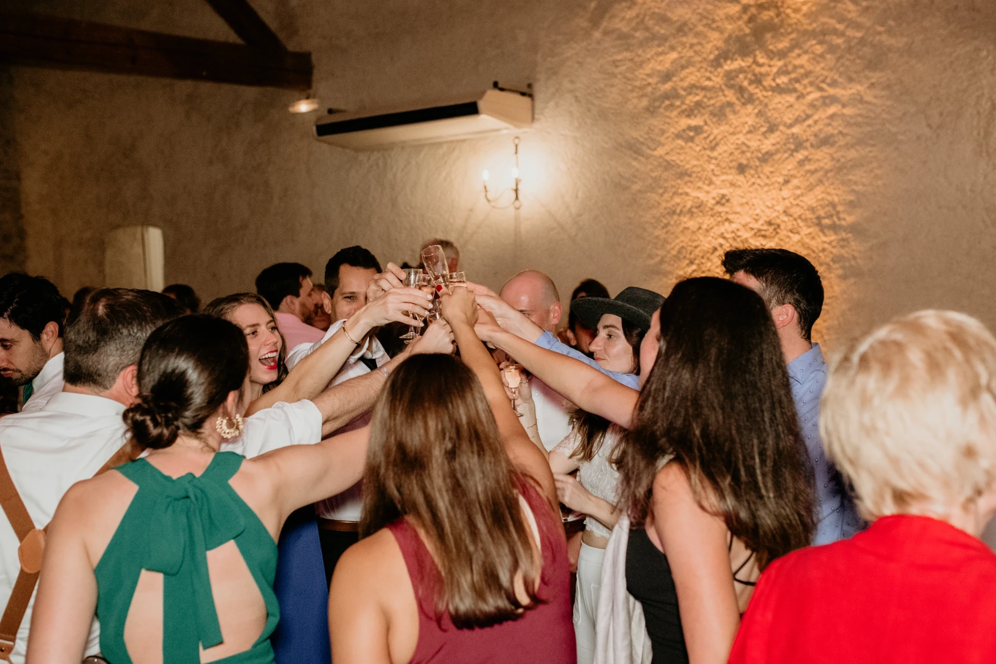 Mathilde Et Nicolas . Mariage au domaine De Fon De Rey — Photo 50